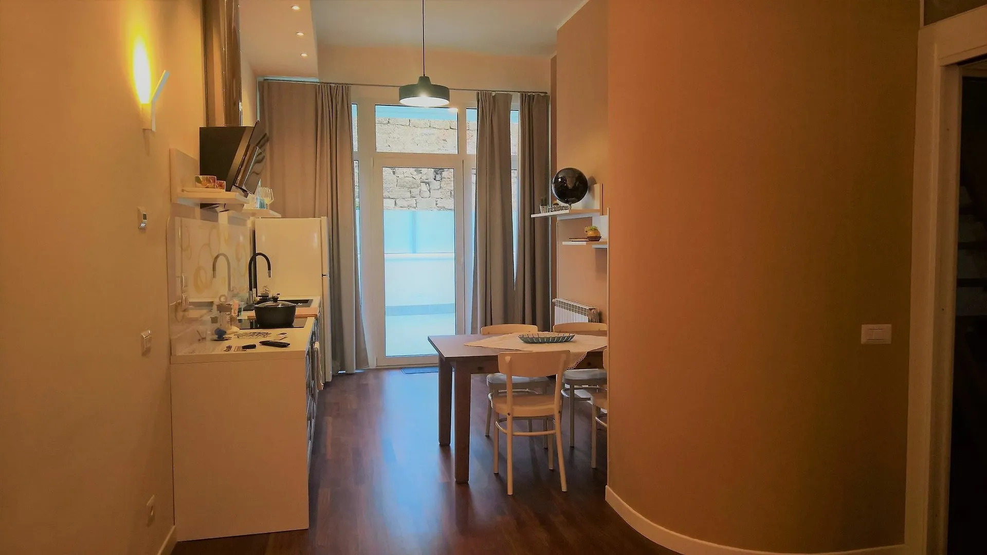 Sacra Famiglia Ausonia Apartment 팔레르모