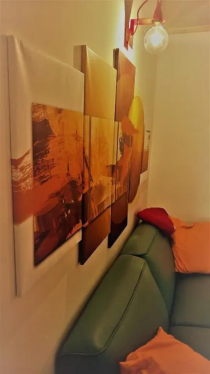 Sacra Famiglia Ausonia Apartment Palermo