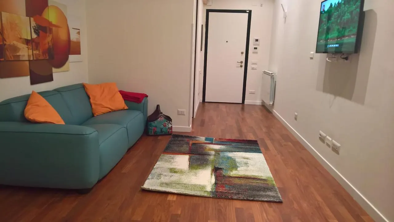 Sacra Famiglia Ausonia Apartment Palermo Italy