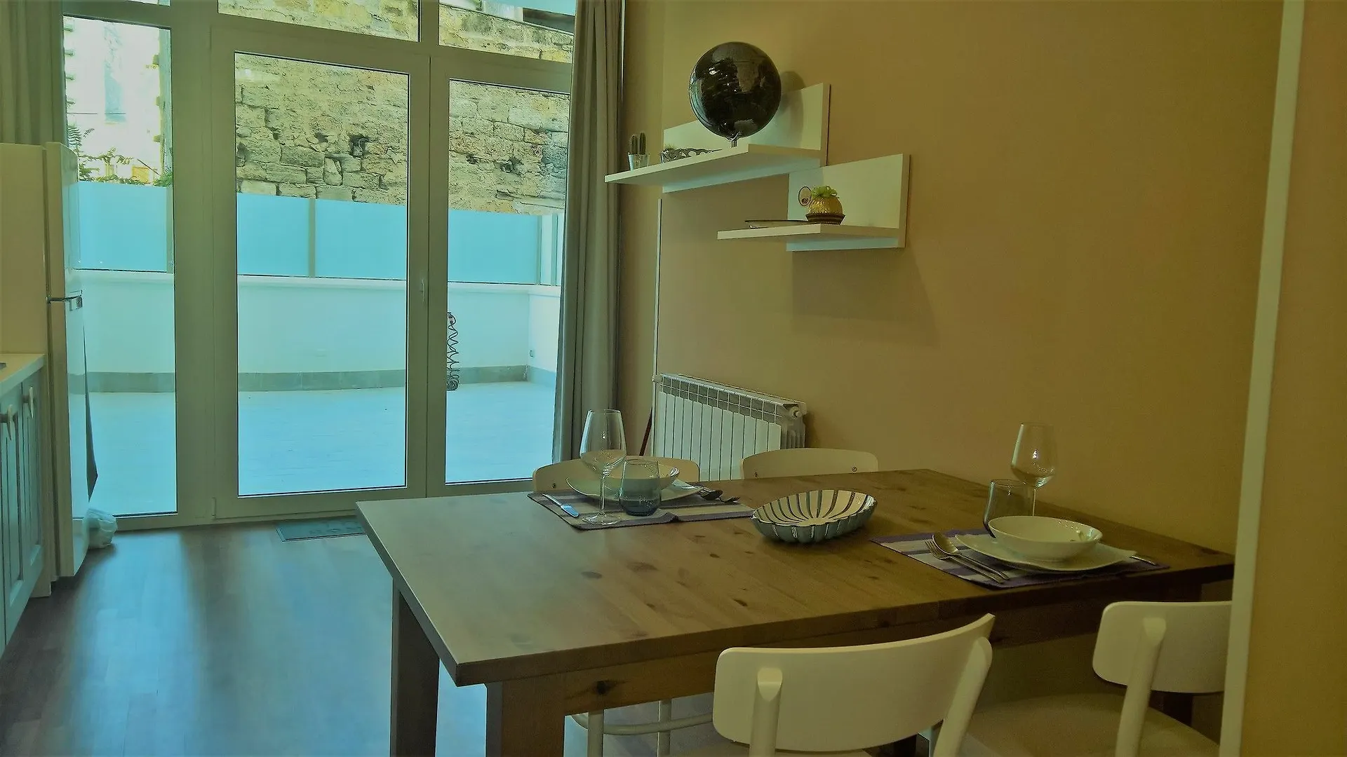 Sacra Famiglia Ausonia Apartment Palermo 0*,